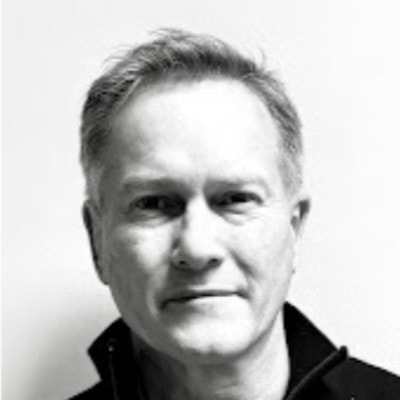 Elmar van Emmenis — Founder · Technology & AI Executive